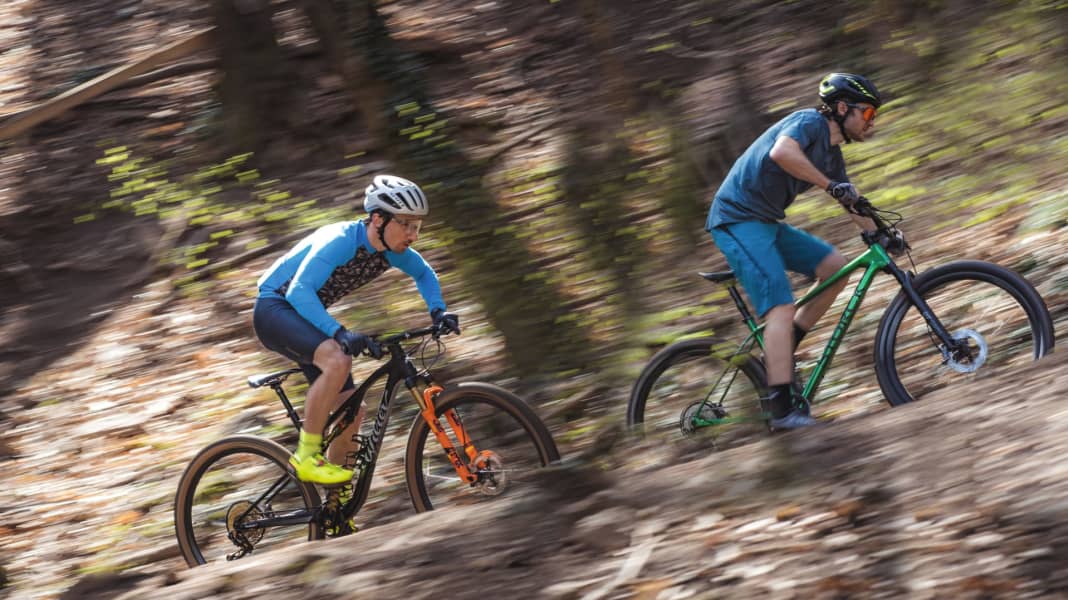 Leicht & schnell: 9 Racebikes für maximalen Speed im Test