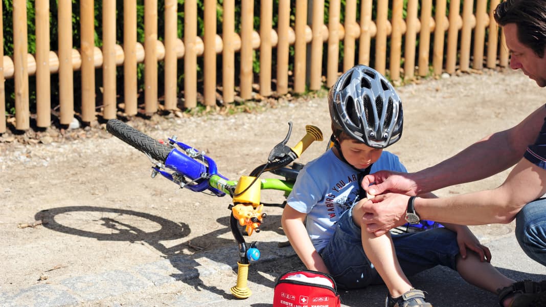 Erste Hilfe beim Radfahren: Mit diesen 8 Erste-Hilfe-Sets tut es gar nicht mehr so weh