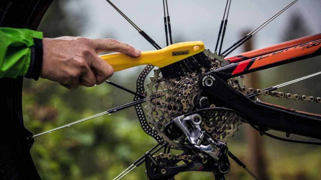 Tipps für schlechtes Wetter: Reinigung von Rad und Kleidung