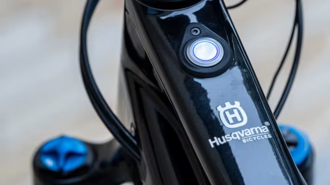 KTM ist insolvent - und verschenkt tausende Husqvarna E-Bikes an Mitarbeiter