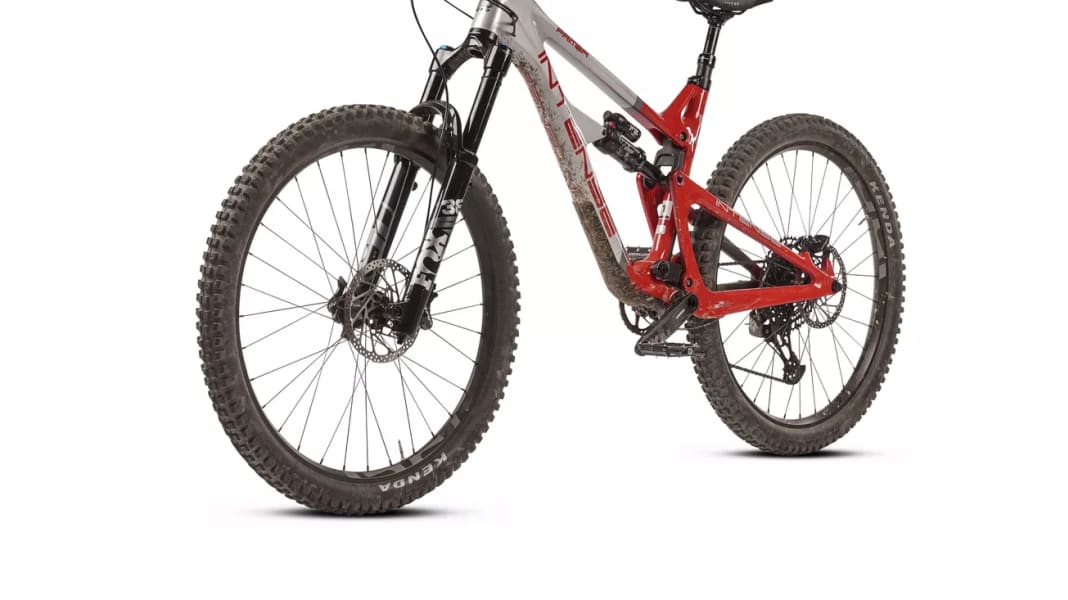 FREERIDE Trailbike-Test 2022: Intense Primer 27,5