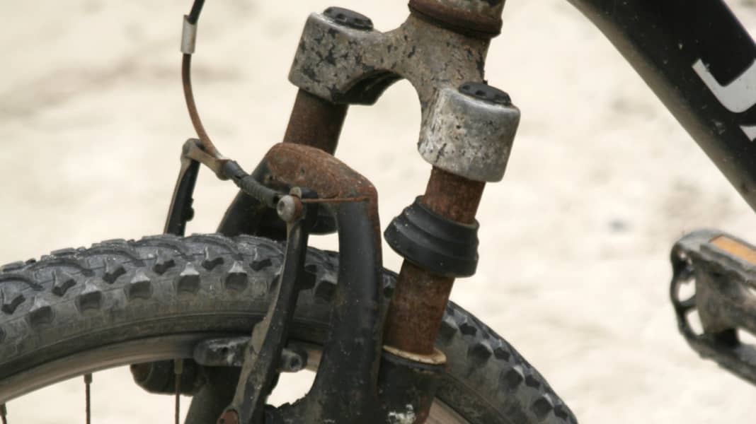 Dämpfen, federn, einschicken! Wie wichtig ist Federgabel-Service?