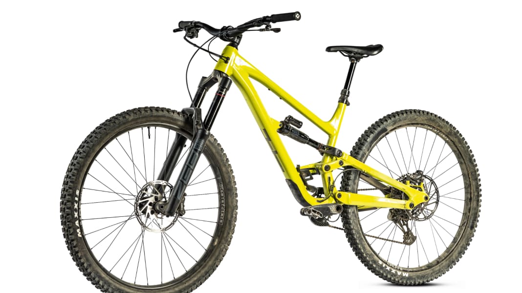 Edel-Enduros 2023: YT Capra 29 Core 1 im Test – Schnäppchen für 2699 Euro