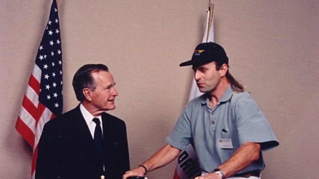 Flashback 1997: Hans Rey trifft George Bush Senior