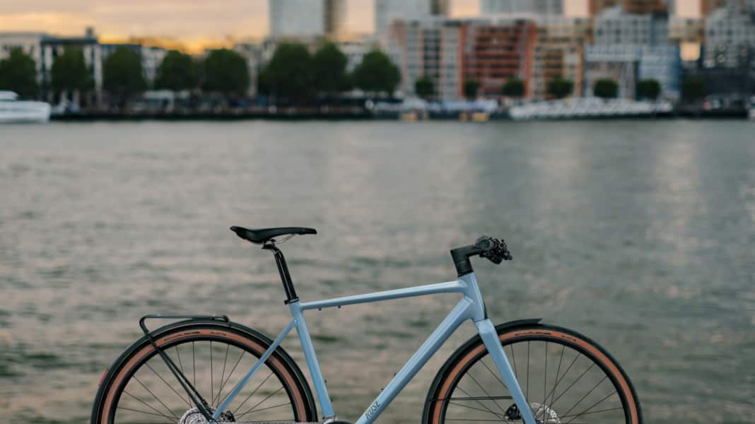 Rose Sneak EQ: Neu von Rose – Citybike mit Service-Gedanken