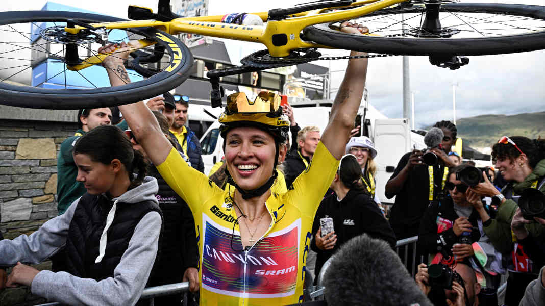 Sekunden-Thriller in Alpe d’Huez: Niewiadoma gewinnt Tour de France Femmes