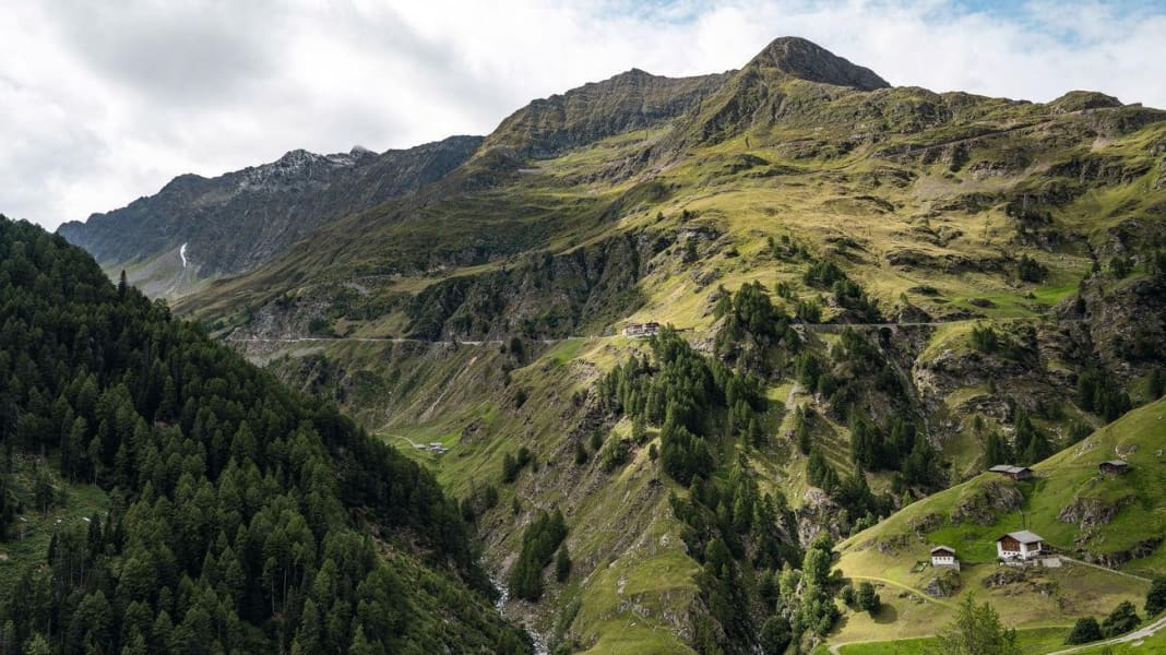 Ein Tag am Timmelsjoch - Reportage Ötztaler Radmarathon 2021