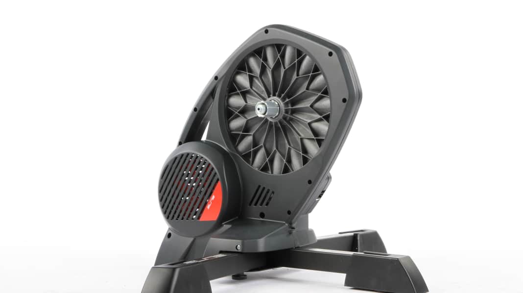 Elite Direto Rollentrainer im Test