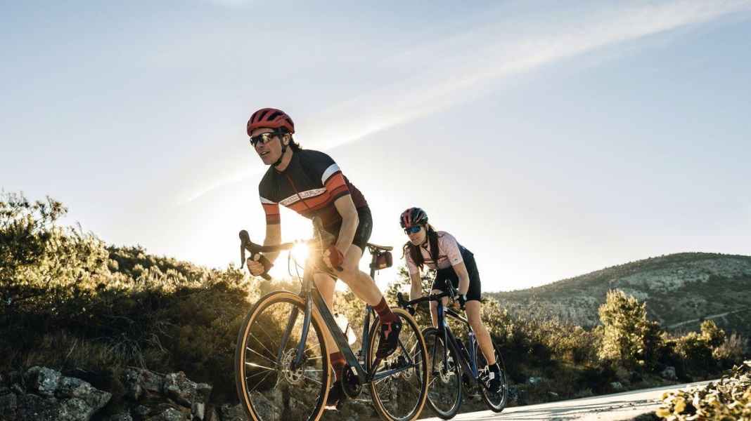 Vergleichstest: Sechs Marathonrenner zwischen 2.100 und 2.500 Euro im Test