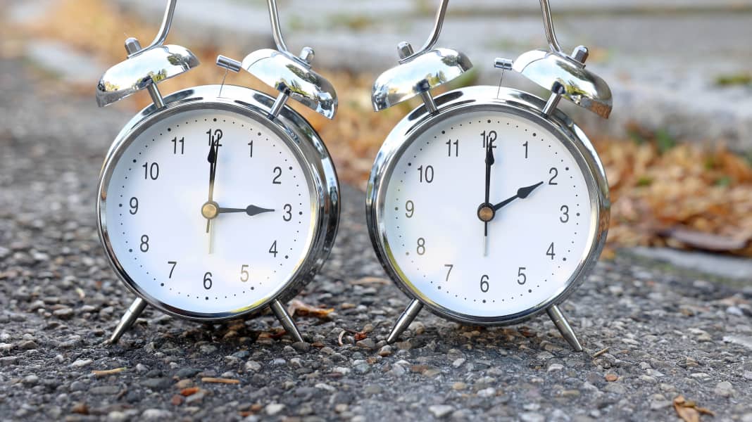 Zeitumstellung 2023 Winterzeit: Wann wird die Uhr umgestellt?
