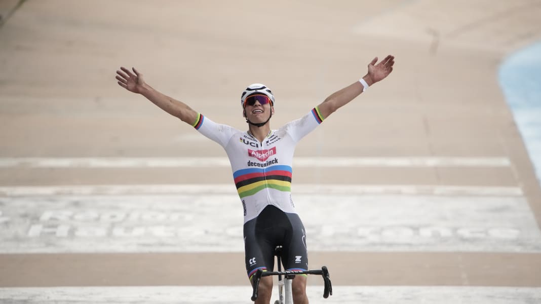 Paris-Roubaix 2024: TOUR blickt hinter die Kulissen - Highlights im Blog