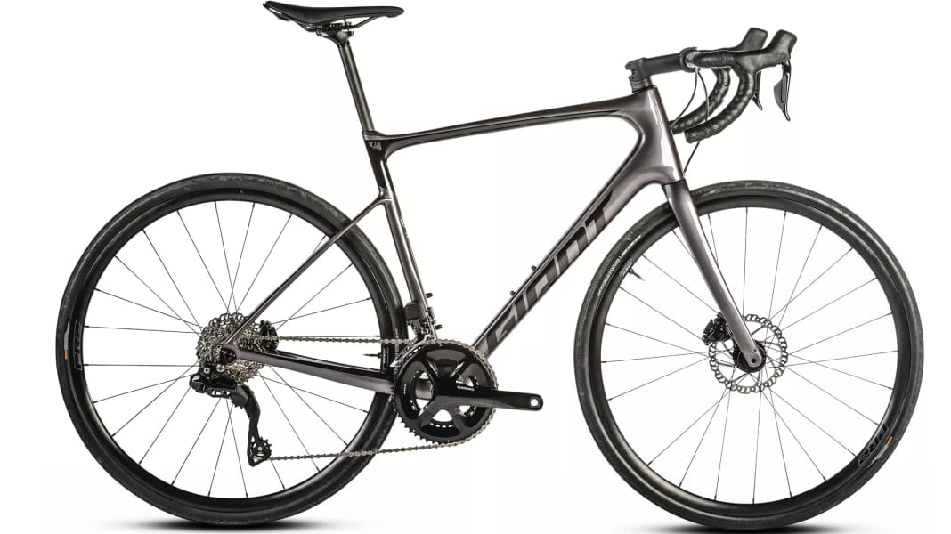 Endurance-Rennrad im Test: Giant Defy Advanced 1
