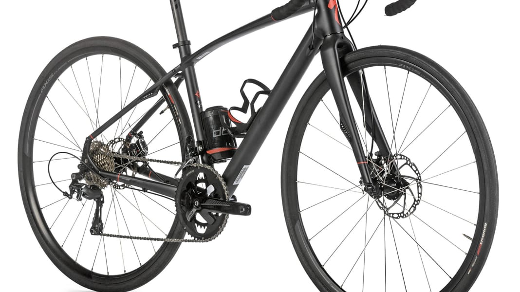 Test 2016 Gravelbikes f r Frauen Specialized Dolce Evo Cen