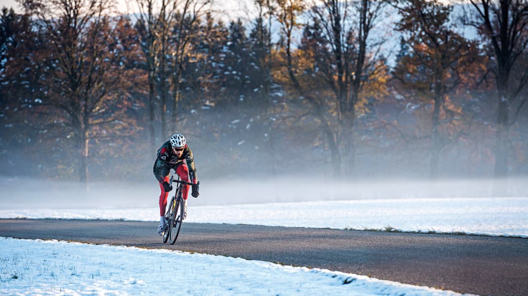 Rennrad-Training bei Kälte - Tipps fürs Rennrad-Training um die null Grad