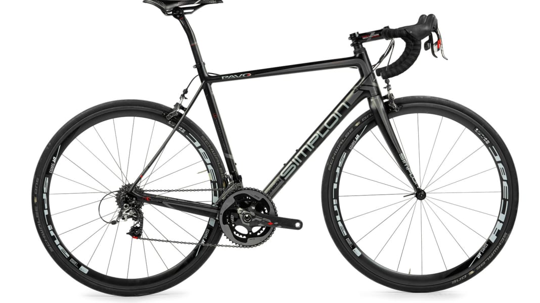 Test 2016 Wettkampfräder: Simplon Pavo 3 Red - Simplon Pavo 3 Red im Test