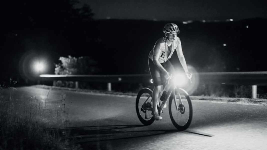 26.846 Höhenmeter: Österreicher stellt Triple-Everesting-Weltrekord auf