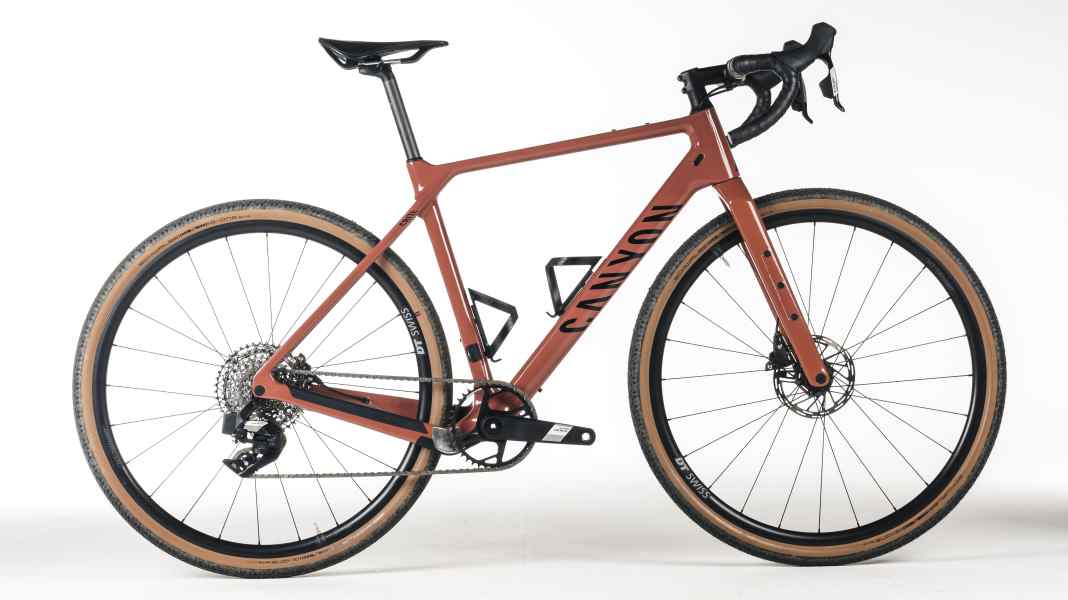 Canyon Grizl CF SL 6 AXS: Testsieg für das komfortable Abenteuer-Gravelbike