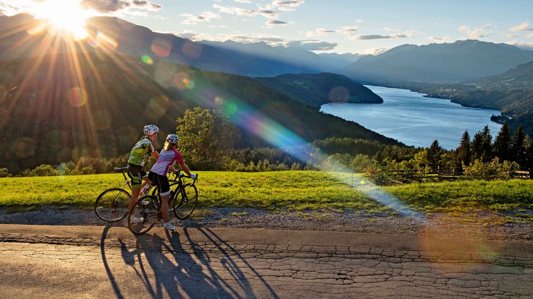 Beilage Kärnten Spezial - Rennradtouren in Kärnten, 16-Seiten-Beilage in TOUR 3/2016 – mit GPS-Daten