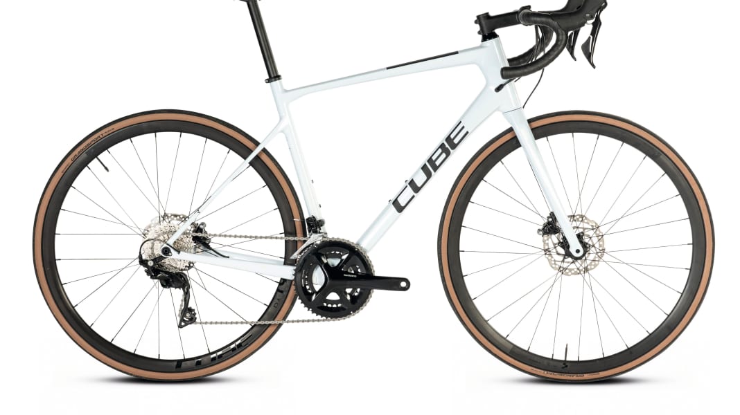 Cube Attain GTC Race im TOUR Test Rennr der mit mechanischer