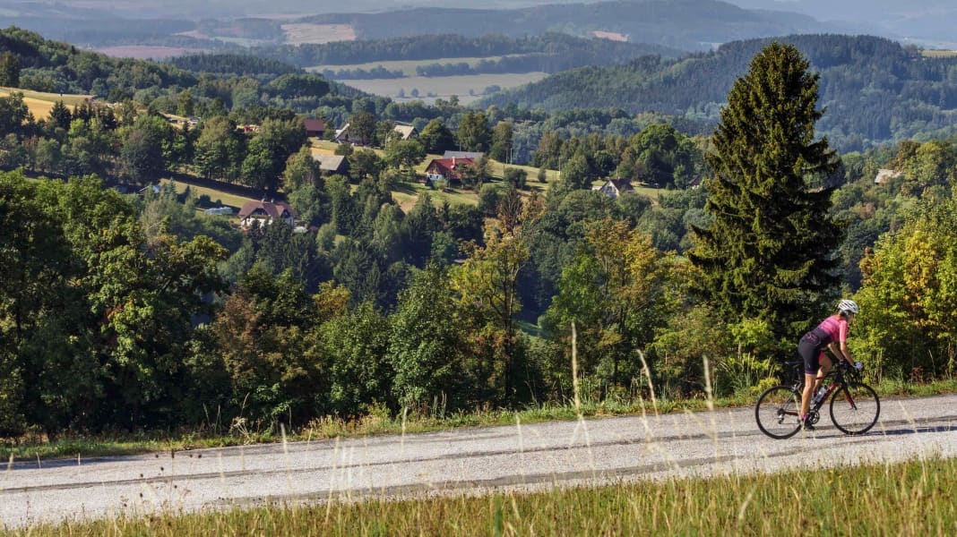Reise Tschechien: Vier Rennradtouren im Riesengebirge - Rennradreise ins Tschechiens höchstes Gebirge