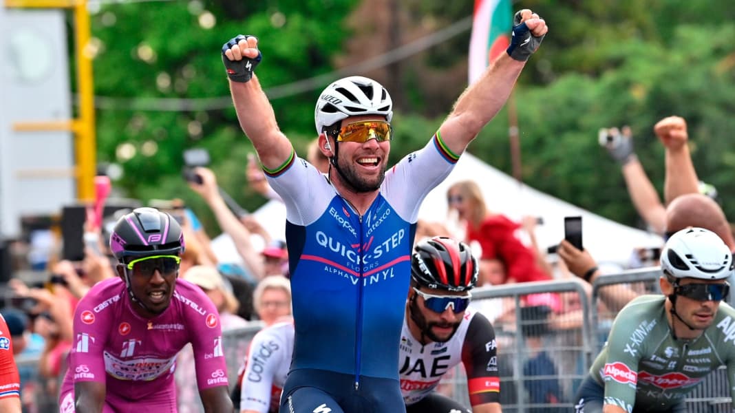 Radrundfahrt - Cavendish gewinnt dritte Etappe beim Giro