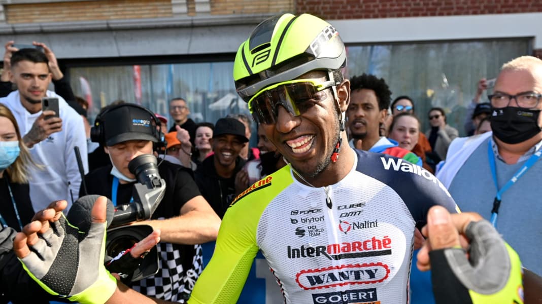 105. Italien-Rundfahrt - Historischer Moment: Eritreer Girmay gewinnt 10. Giro-Etappe