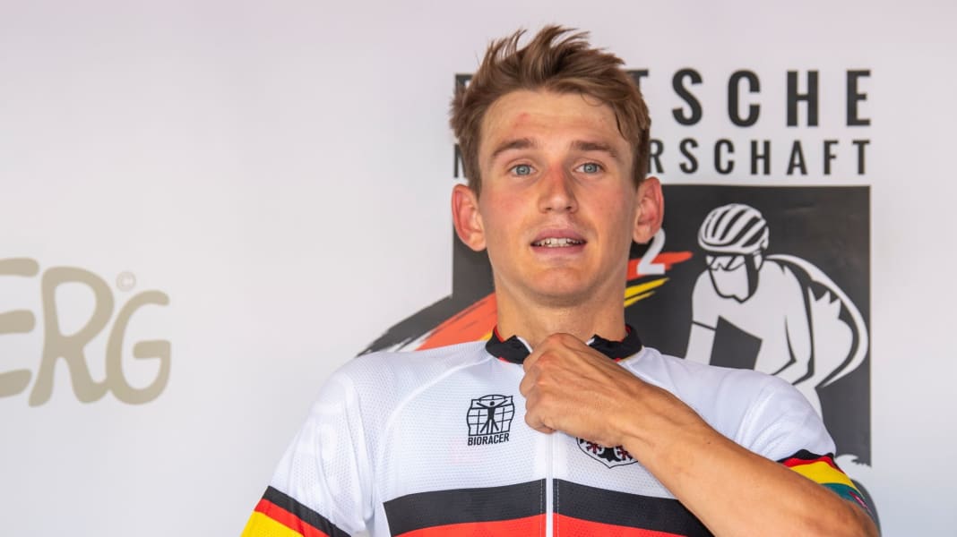 Straßenrad-Meisterschaften - Kämna beerbt Martin - Brennauer siegt trotz Sturz