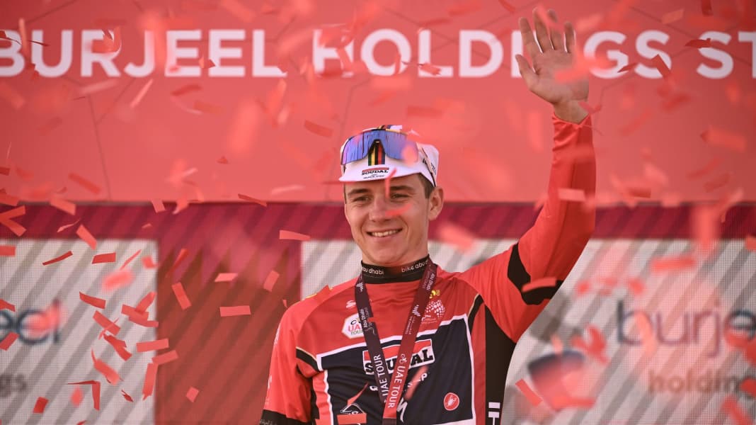 UAE Tour 2023: Weltmeister Evenepoel übernimmt Gesamtführung