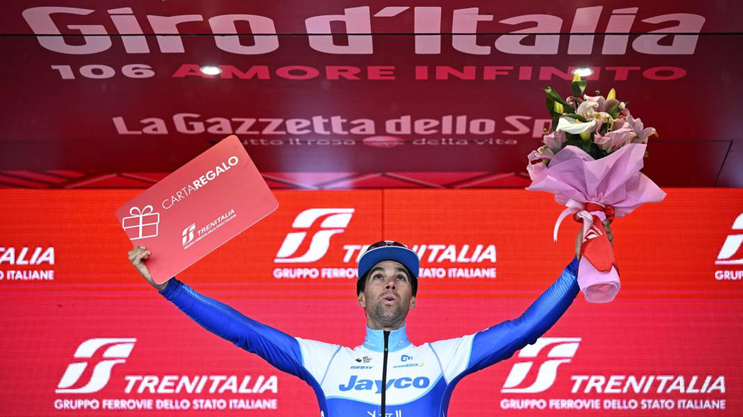Giro d'Italia - Führender Evenepoel baut Vorsprung aus - Etappe an Matthews