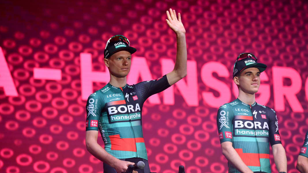 Giro d'Italia: Bora-Kapitän Vlasov gibt Giro erkrankt auf
