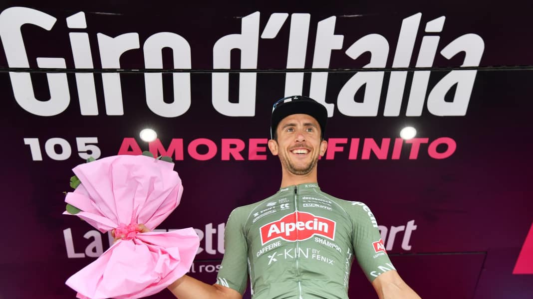 Giro d'Italia - Hilfe für Vertrag? Rad-Weltverband prüft Strafe gegen Profi