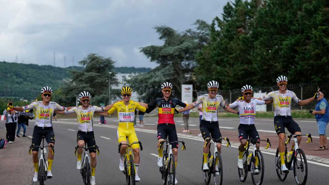 Lipowitz Dritter bei Tour de France - Pogacar gewinnt