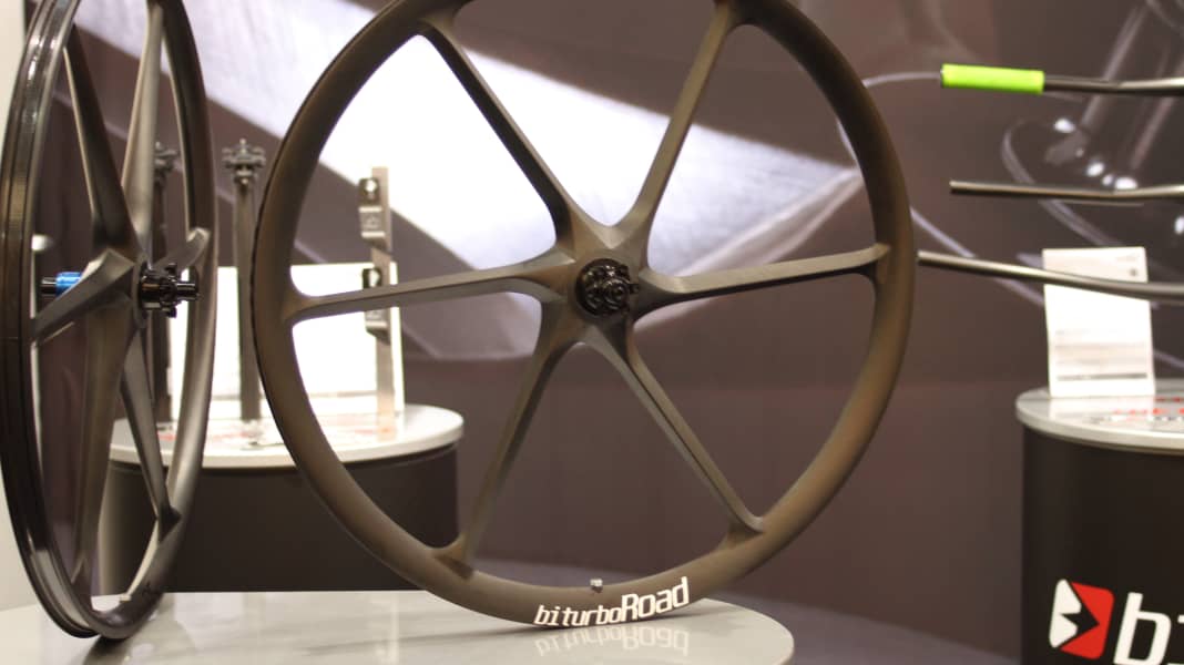 Bike Ahead Biturbo Road kommt in Serie TOUR