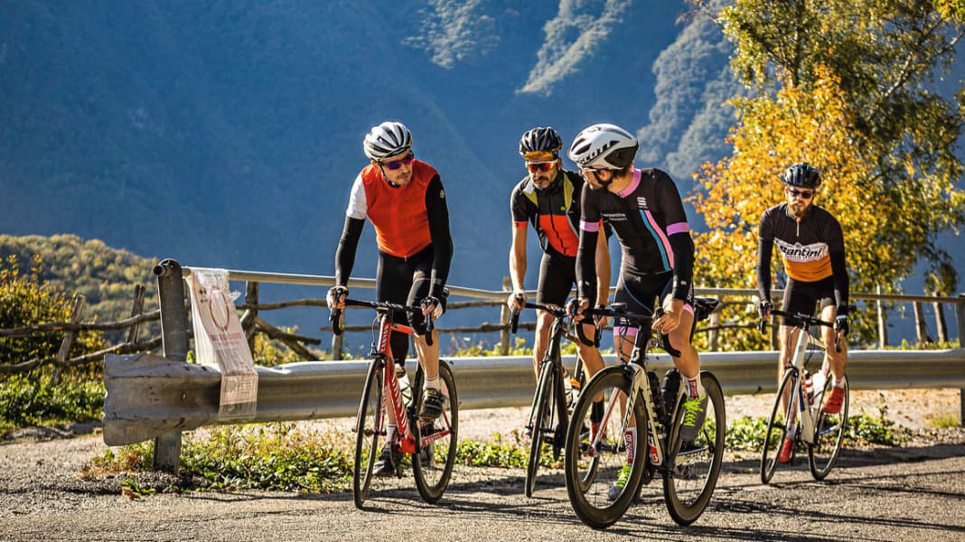 Heft-Inhalte TOUR 12/2017 - Top-Thema: Das perfekte Saisonfinale