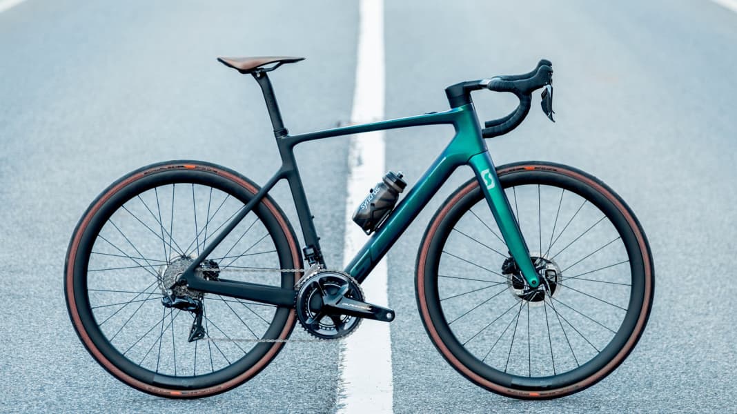 Scott Addict eRIDE Premium: E-Rennrad von Scott im Test
