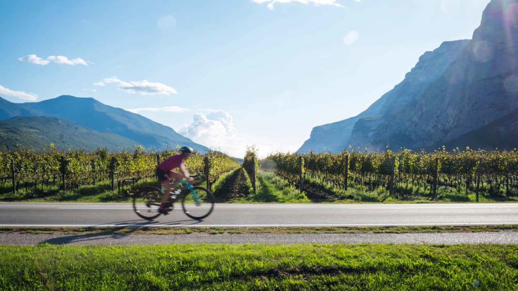Rennrad-Trainingslager im Frühjahr: Saisonstart am Gardasee