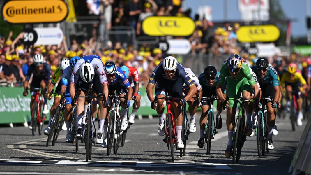 Tour de France 2023 TOUR Tech briefing for Stage 3 TOUR