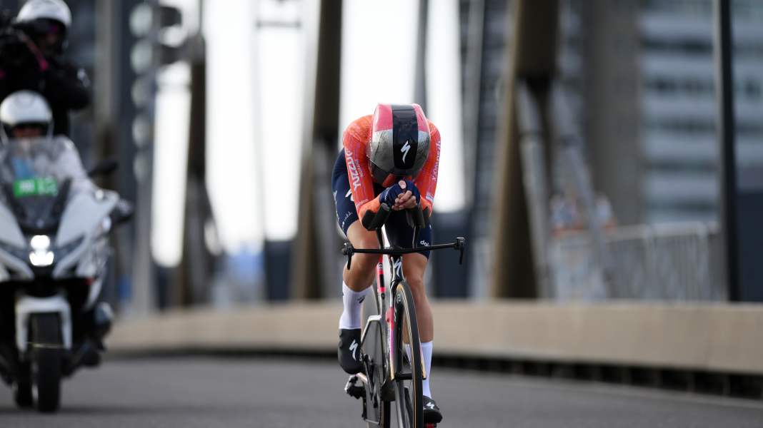 Tour de France Femmes 2024: Sieg im Zeitfahren! Vollering mit Ansage an die Konkurrenz