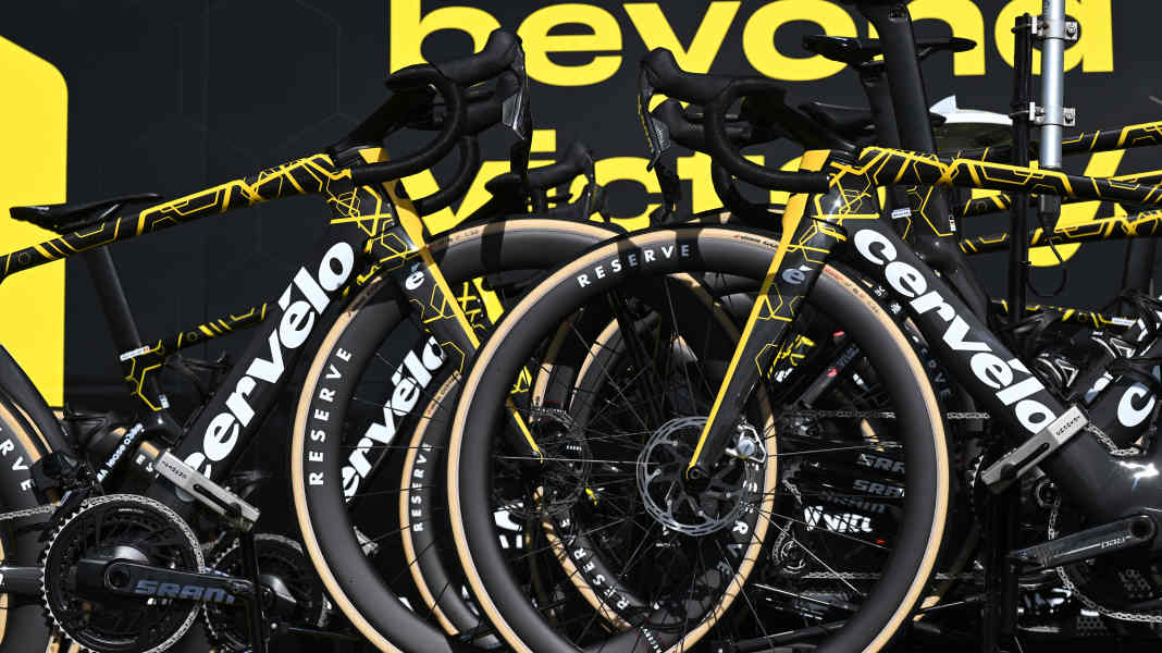 Vuelta 2025: Rennräder bei Vingegaard-Team geklaut - Team-Manager äußert sich