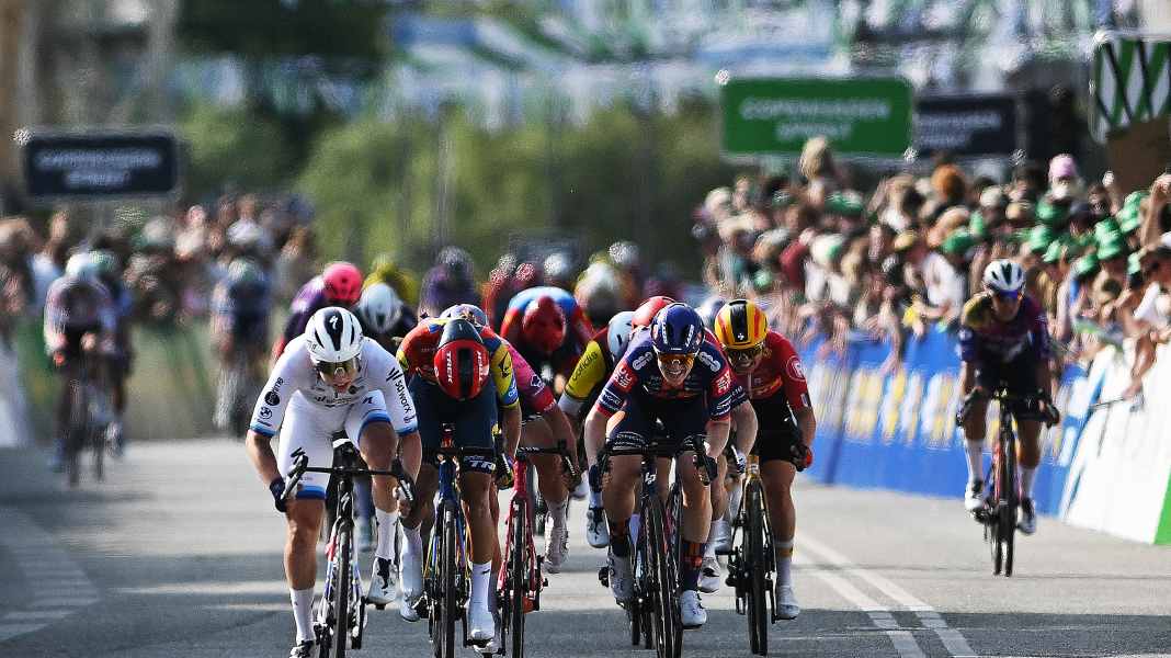 Tour de France Femmes 2025: TOUR Tech briefing for Stage 3