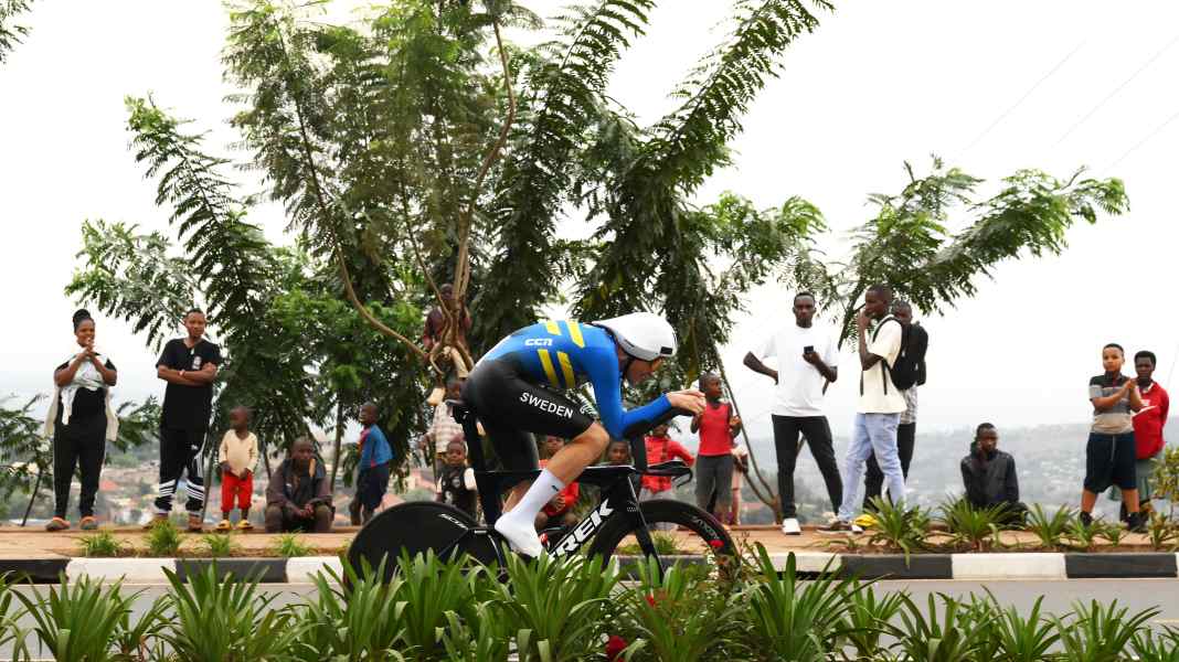 Rad-WM 2025: Söderqvist distanziert bei seiner Goldfahrt im U23-Zeitfahren die Konkurrenz deutlich