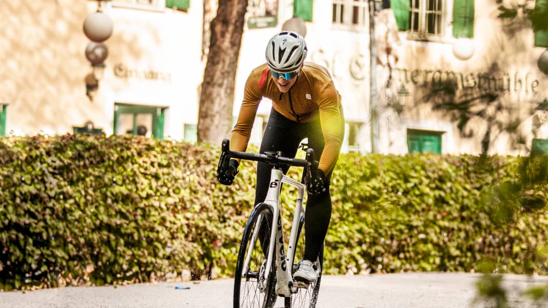 Für kalte Herbst-Tage: 13 Top-Teile für kühle Radtouren in der bunten Jahreszeit