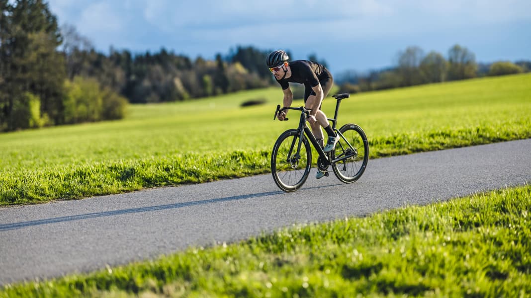 Französische Rennräder im Test: Van Rysel RCR Dura-Ace Di2