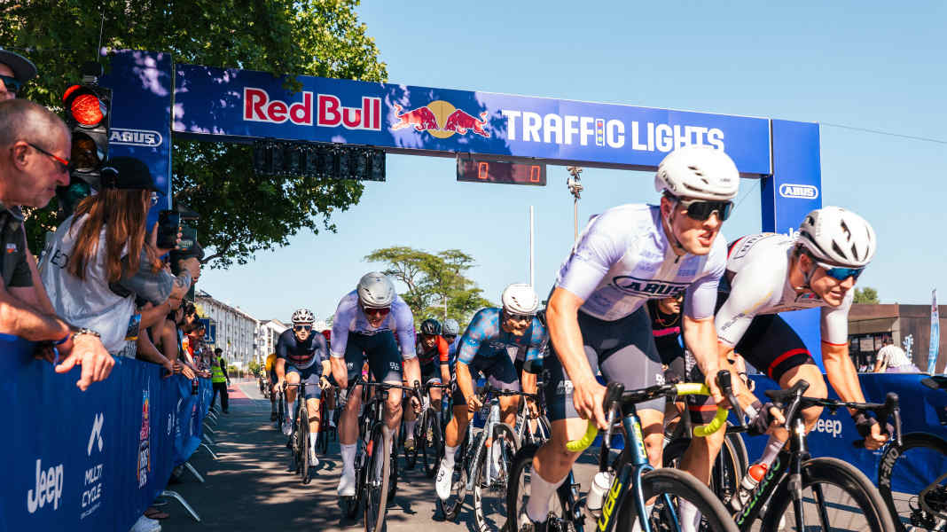 Red Bull-Ampelsprint: Neues Radsport-Format begeistert in Frankfurt