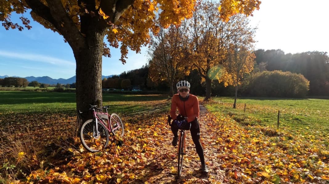 Es wird kalt draußen: Warm und sicher Radfahren im Herbst
