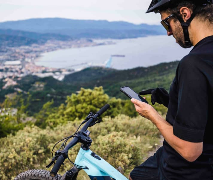 Quickly display setup suggestions on the go, change the engine settings or share your location - Canyon's app should make it possible.
