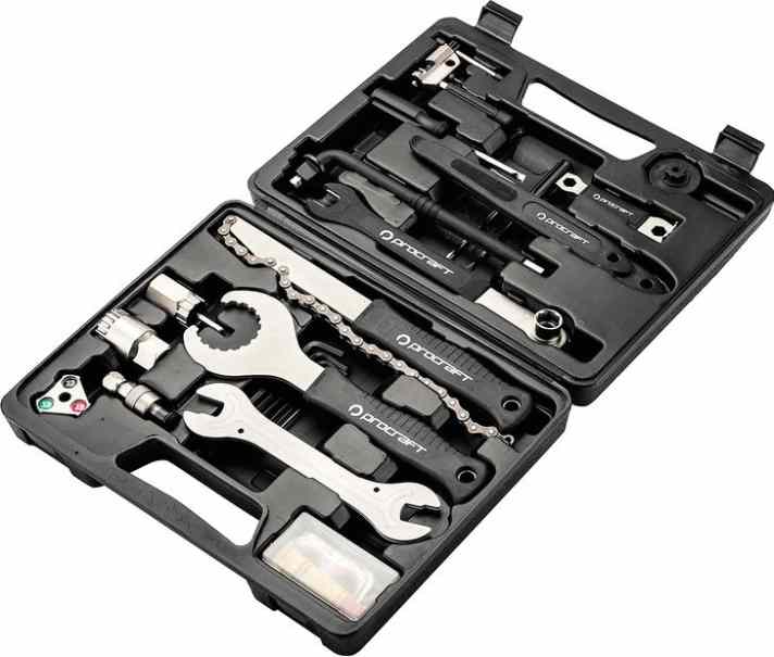 Compact dimensions and everything you need: The Procraft Starter tool case