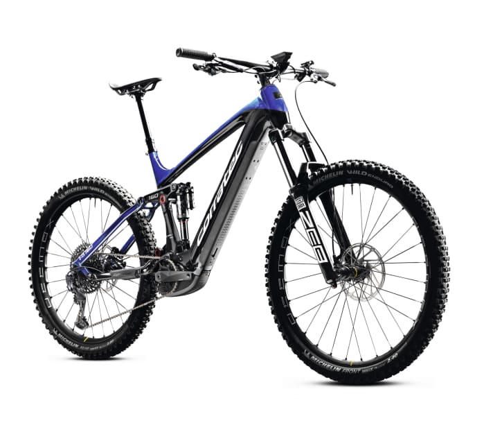 Corratec E-Power RS: 160 mm Federweg, Laufradmix 29/27,5", Alurahmen