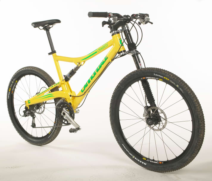   Familiar look: The design of the "Rush" was inspired by the "Scalpel" and "Prophet".