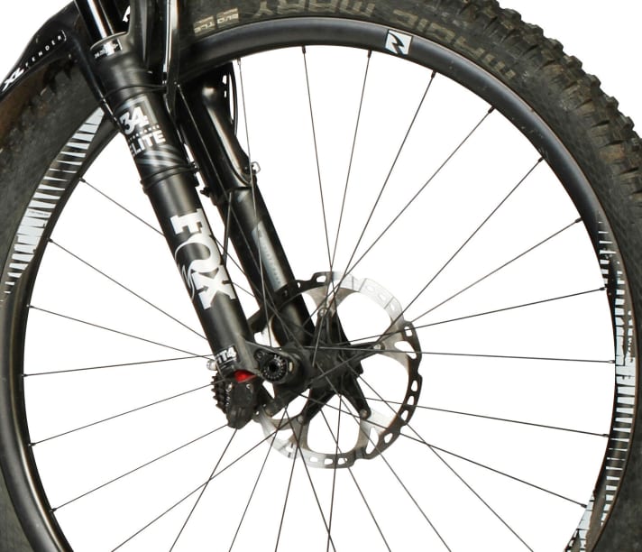 Bremsbeläge korrodieren bei Nässe.